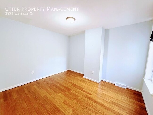 Building Photo - 3633 Wallace St