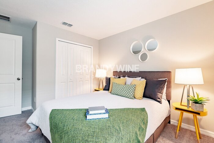 Building Photo - 10640 Sweet Sapling St