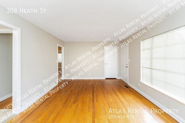 Building Photo - 308 Heath St