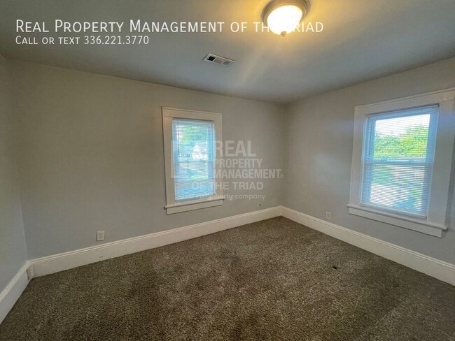 Building Photo - 306 Beech St