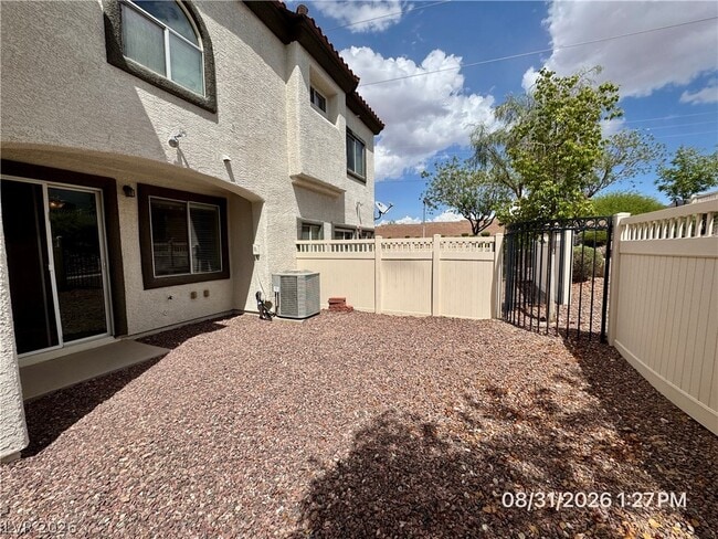 Building Photo - 1088 Moonlit Oasis Ln