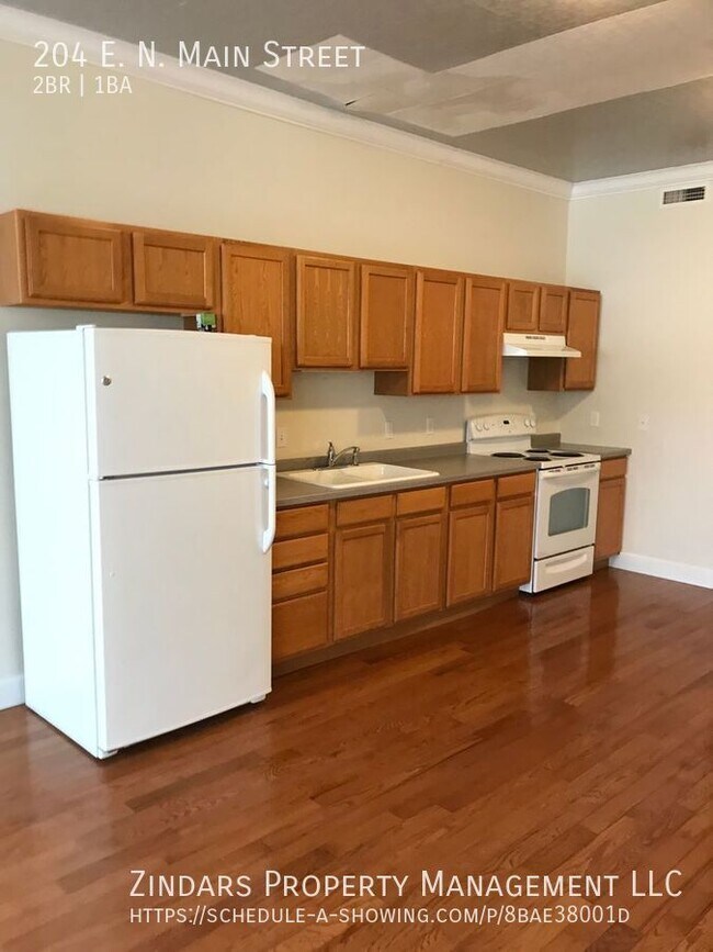 Building Photo - 204 E N Main St