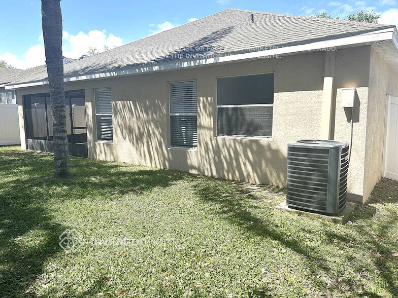 Building Photo - 419 Thicket Crest Rd