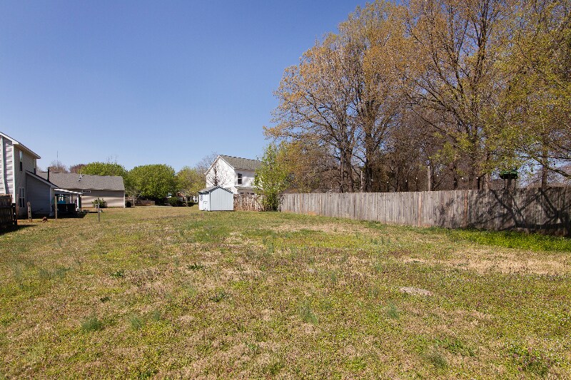 Building Photo - 9811 Sweet Plum Dr