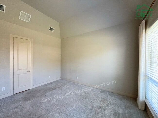 Building Photo - 5-Bed, 4.5-Bath Home with Private Study, Media Room & 3-Car Garage | Prosper ISD