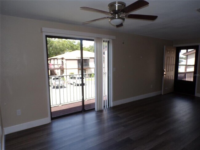 Building Photo - 4022 Beaver Ln