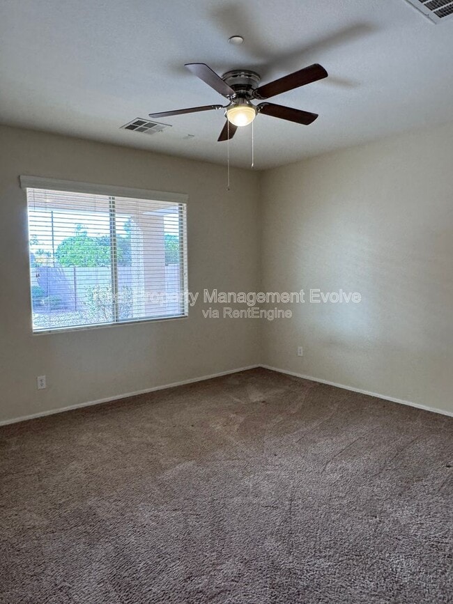 Building Photo - 13601 W Verde Ln