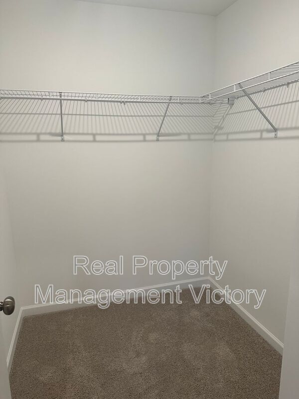 Building Photo - 134 Marina Dr
