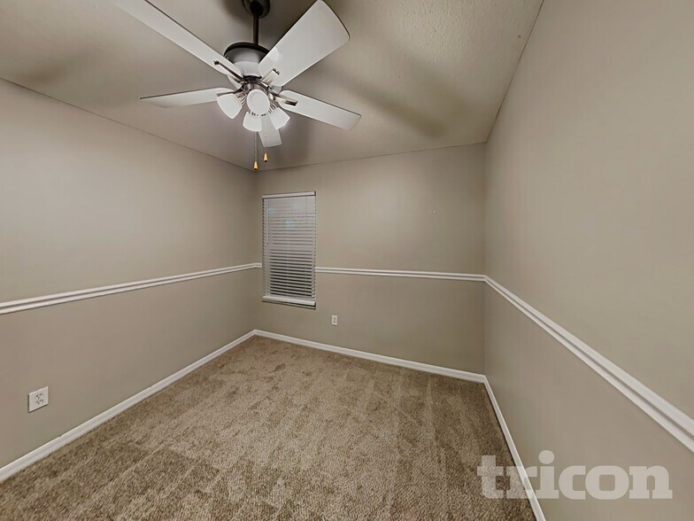 Building Photo - 3537 Heron Island Dr