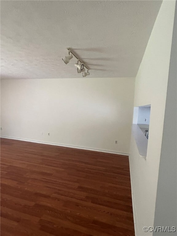 Building Photo - 12100 Shore View Dr