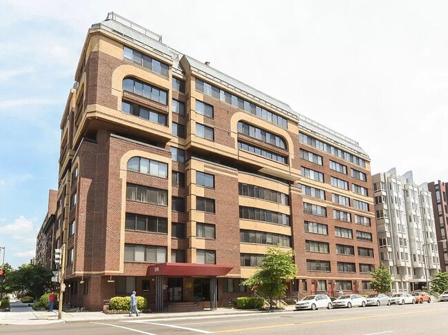 Building Photo - 1245 13th St NW