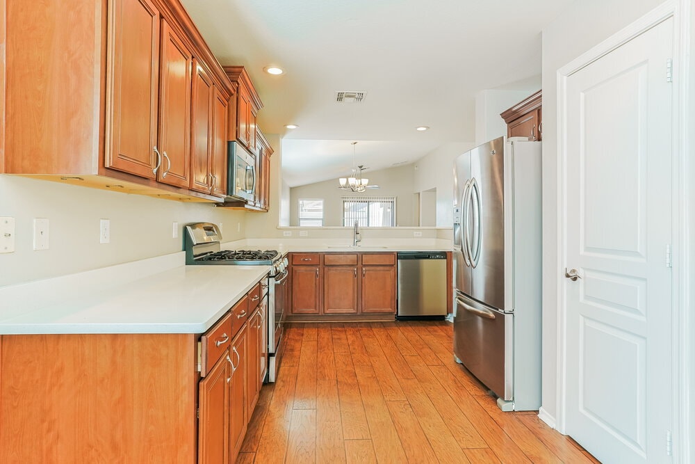 Building Photo - 1851 W Desert Canyon Dr