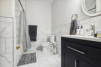 Building Photo - 1332-1334 Tricou St