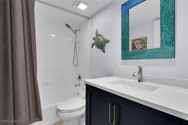 Building Photo - 9101 Vanderbilt Dr