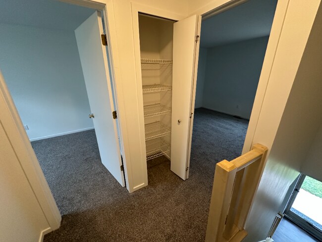 Building Photo - 31621 Couchez St