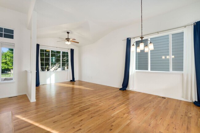Building Photo - Open Space Views at this 3-Bedroom, 3-Bathroom, 3-Car Home!