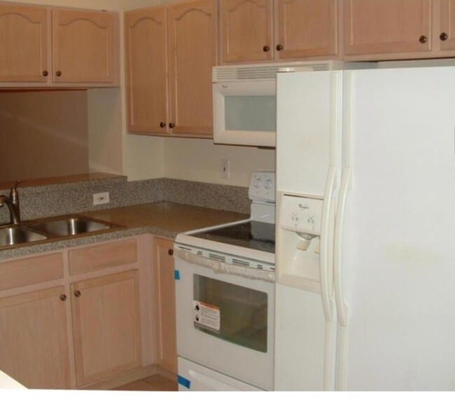 Building Photo - 5079 Palmbrooke Cir