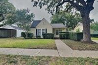 Building Photo - Completely Remodeled Charm with a Huge Backyard & Bonus Room!