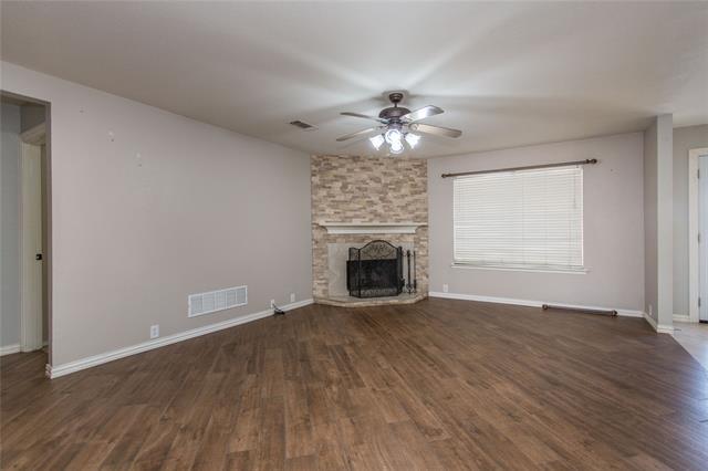 Building Photo - 8733 King Ranch Dr