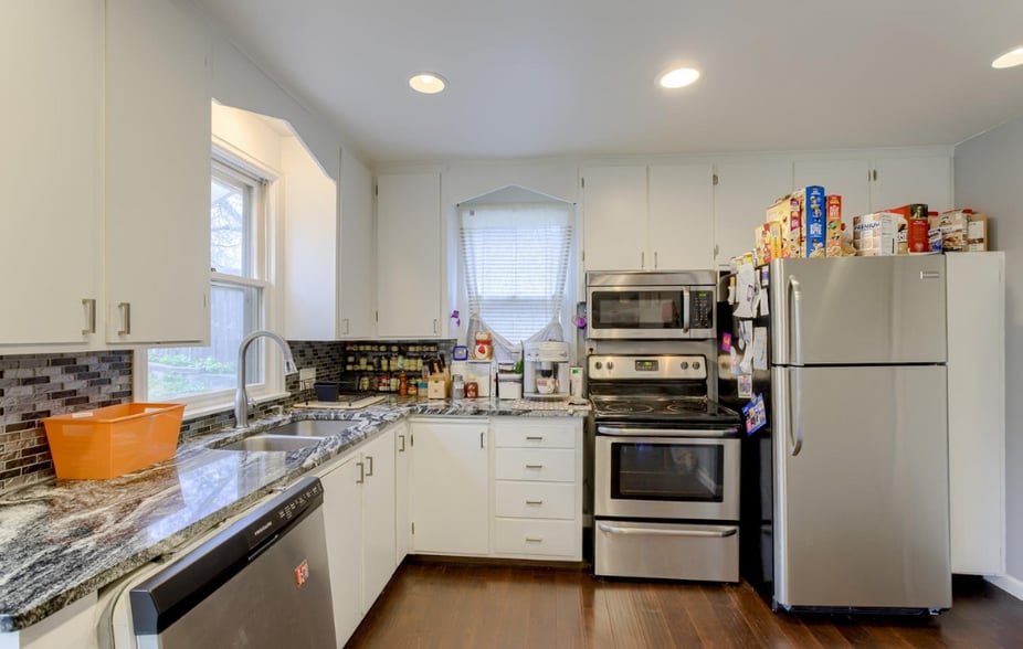 Building Photo - 706 N 72nd St