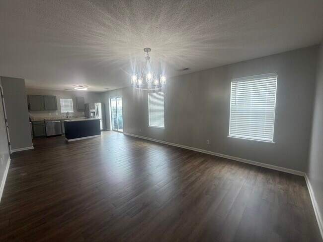 Building Photo - 1755 Polaris Dr
