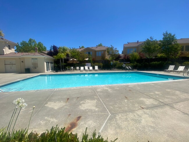 Building Photo - Shapell Cedar Bridge San Ramon 3 Br., 2.5 ...