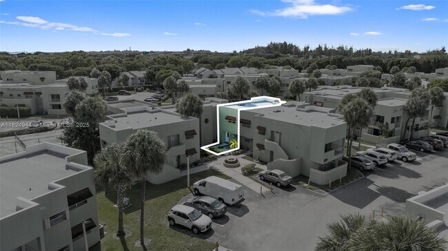 Building Photo - 11041 NW 7th St