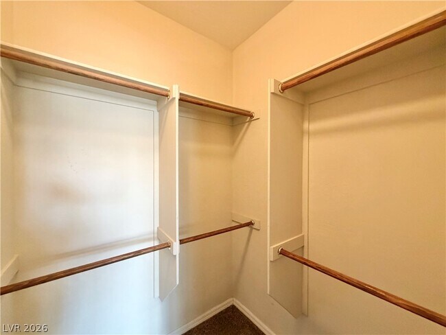 Building Photo - 7421 Ravines Ave