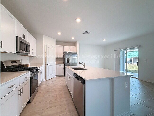 Building Photo - 11267 Flourish Dr.