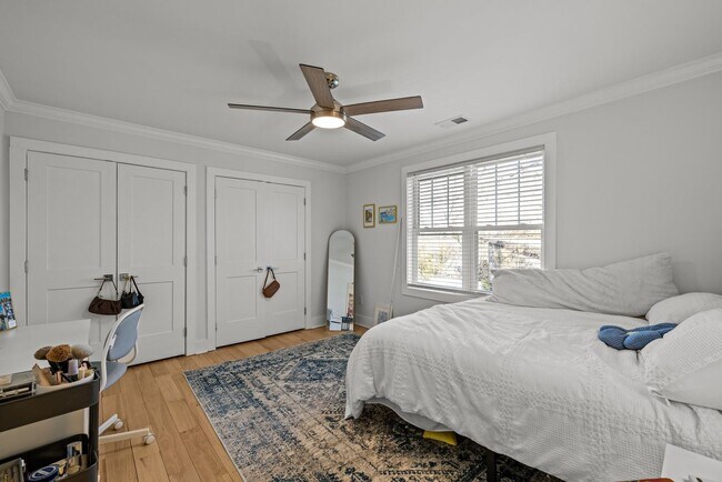 Building Photo - Stunning Fully Renovated 5-Bedroom Home in Desirable Trinity Park, Durham