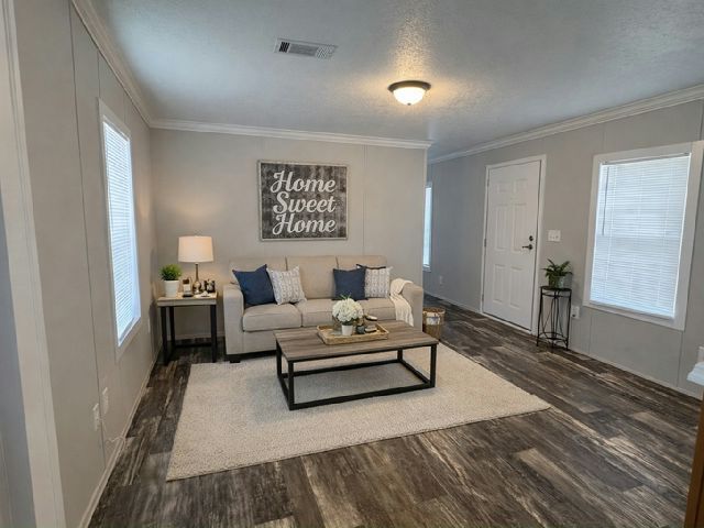 Building Photo - 9710 Polak Dr