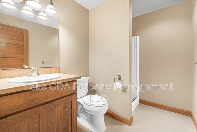 Building Photo - 3270 N Waterwood Ln