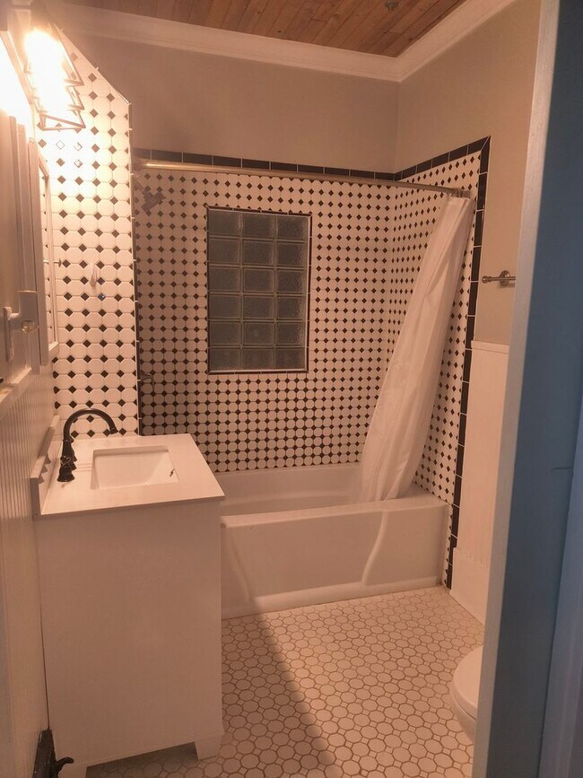 Building Photo - Welcome to Your Next Home with Harvest Investments!