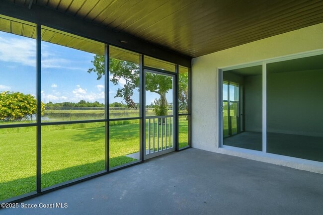 Building Photo - 828 Angela Ave