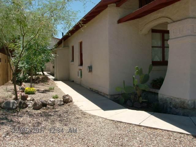 Building Photo - 638 east fist street unit 2