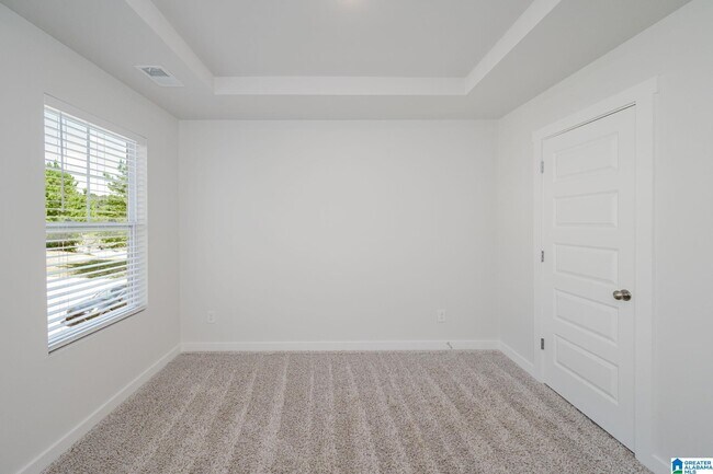 Building Photo - 501 Polo Way
