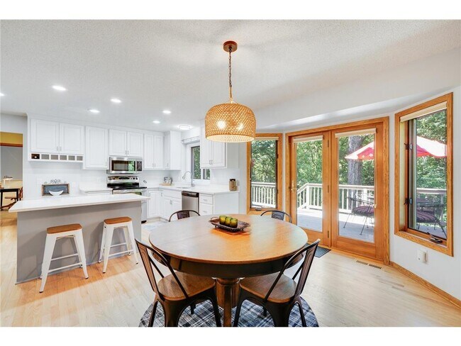 Building Photo - 3757 Bayberry Ln