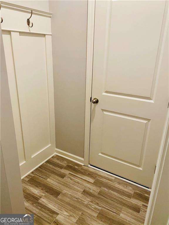 Building Photo - 3070 Andover Trl