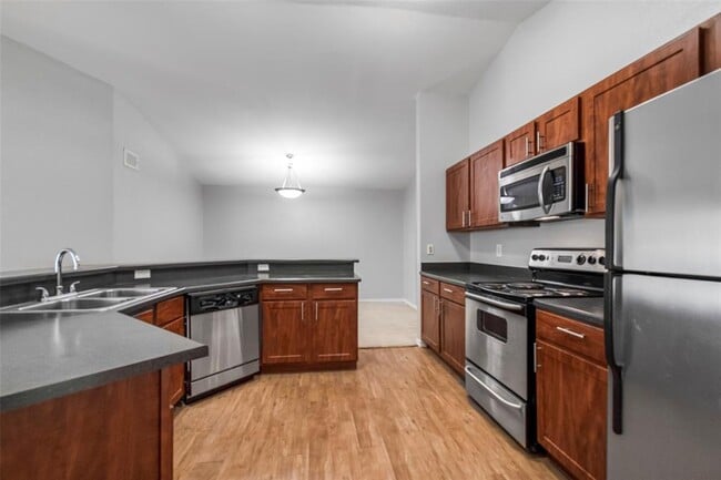 Building Photo - 6804 N Capital of Texas Hwy