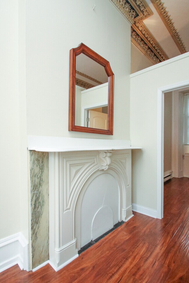 Building Photo - 849 N 5th St