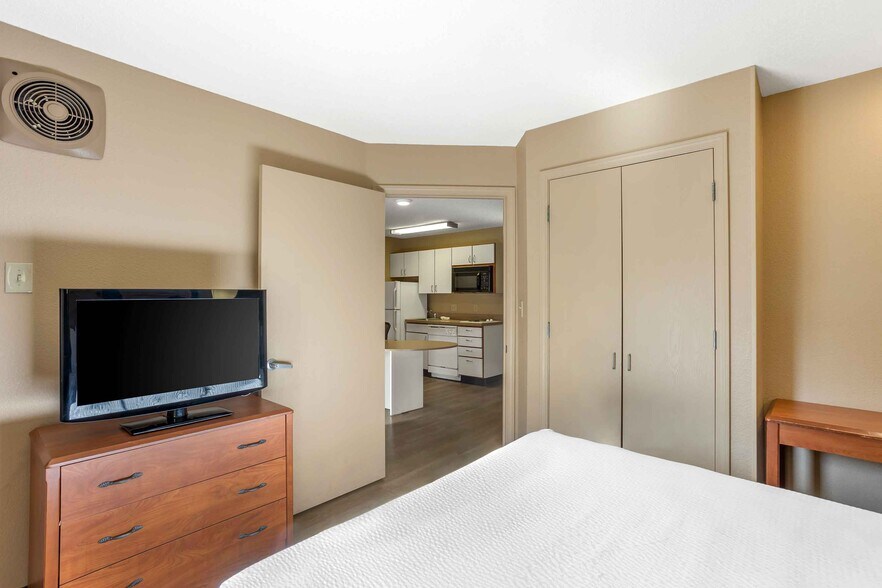 Building Photo - Furnished Studio-Wilkes-Barre - Hwy. 315