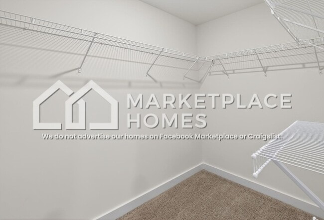 Building Photo - 4006 Wendell Rd NE