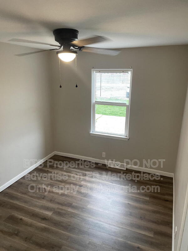 Building Photo - 119 Vanburen Ct