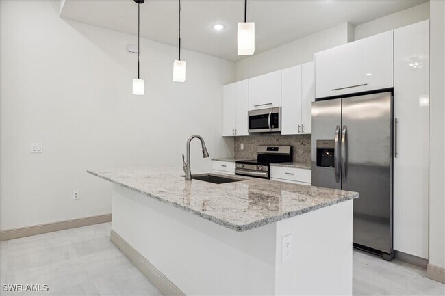 Building Photo - 1707 McKinley Ave