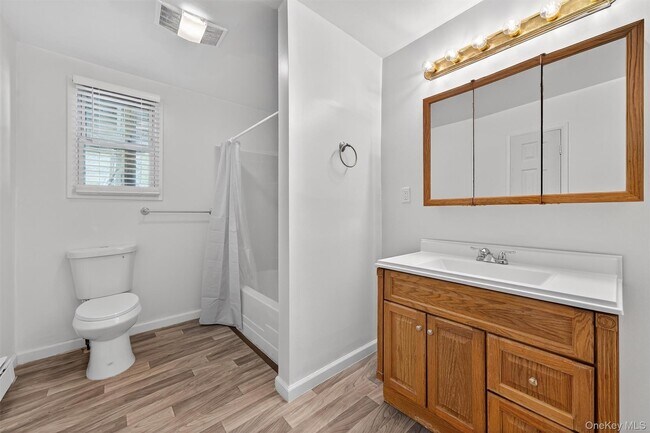 Building Photo - 376 Bridgeville Rd