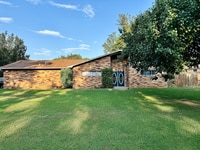 Building Photo - 2602 Broadway Blvd