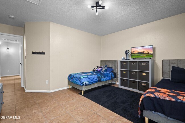 Building Photo - 11929 Mesquite Rock Dr