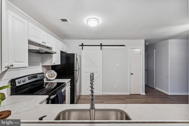 Building Photo - 4506 Luau Ct
