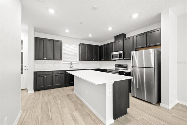 Building Photo - 2966 Voyager Ave