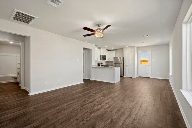 Building Photo - 10430 Red Cardinal Dr